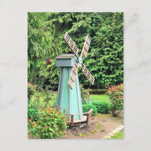 Postal Decoración verde del jardín de molinos de viento