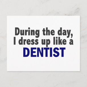 Postal Dentista durante el día