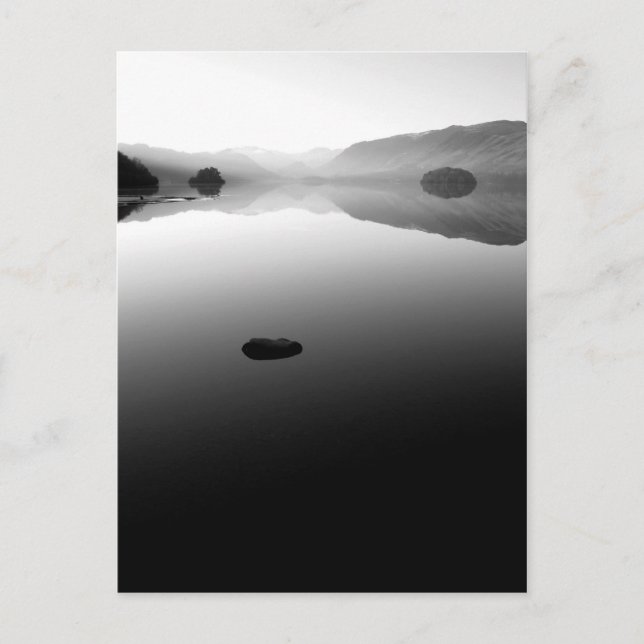 Postal Derwentwater: Distrito del Lago (Anverso)