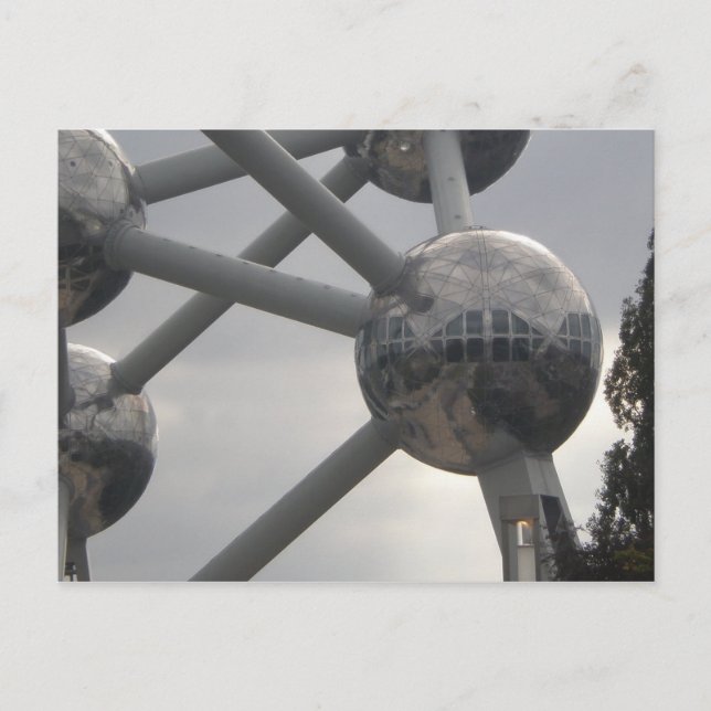 Postal Detalle del edificio Atomium en la ciudad de Bruse (Anverso)