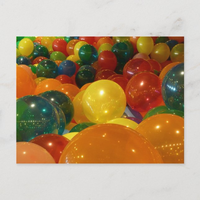 Postal Diseño de fiesta colorido con globos (Anverso)
