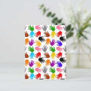 Postal Diseño de patrón de huella de mano colorida blanca