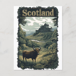 Postal Diseño escocés: Vaca Highland, castillo y paisaje