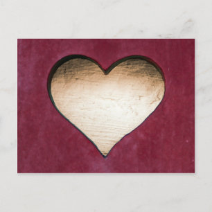 Postal Diseño rojo cardíaco de madera