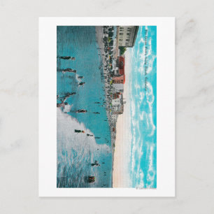 Postal Disfrutando de las olas en Ocean BeachLong Beach,