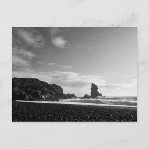 Postal Djupalonssandur playa negra en Islandia Occidental