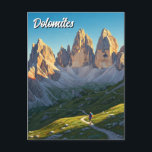 Postal Dolomitas Italia Viajes de excursión<br><div class="desc">Los Dolomitas, una impresionante cordillera en el norte de Italia, son famosos por sus espectaculares picos, sus acantilados y sus impresionantes paisajes alpinos. Estas montañas, catalogadas como Patrimonio de la Humanidad por la UNESCO, forman parte de los Alpes Cícticos del Sur y abarcan las regiones de Trentino-Alto Adige, Veneto y...</div>