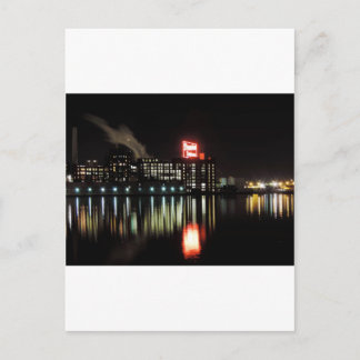 Postal Domino Sugar Baltimore de noche