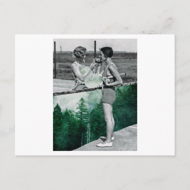 Postal Dos mujeres jugando al tenis y fumando. Collage Ar (Anverso)