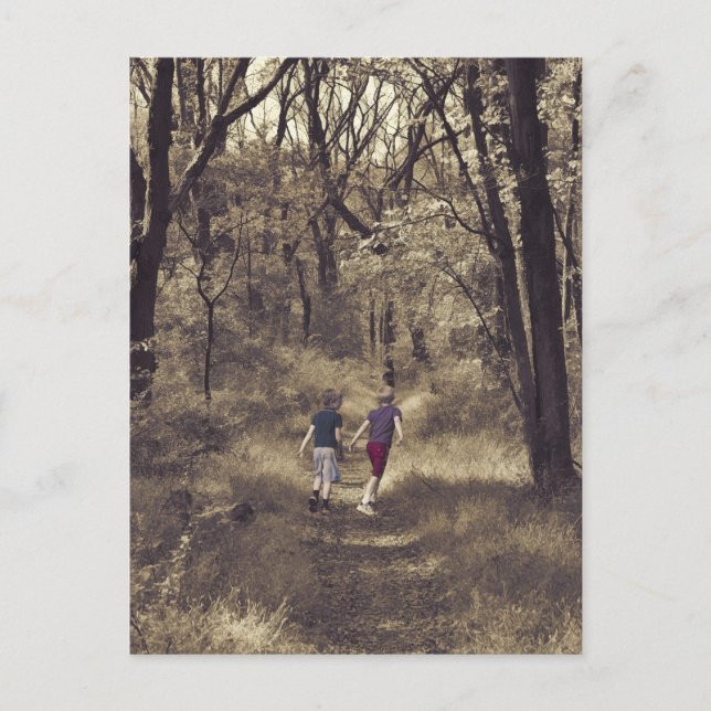 Postal Dos niños en un sendero forestal (Anverso)