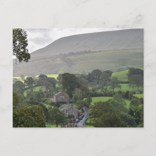 Postal Downham Village Y Pendle Hill Postcard (Anverso)