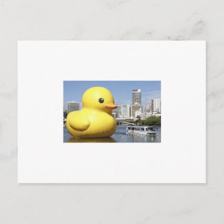 postal ducky de goma gigante
