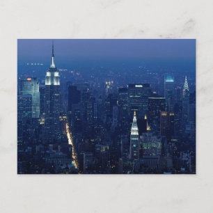 Postal Edificio Empire State de noche en la ciudad de Nue