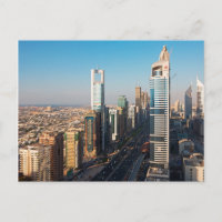 Edificios a lo largo de jeque Zayed Road, Dubai