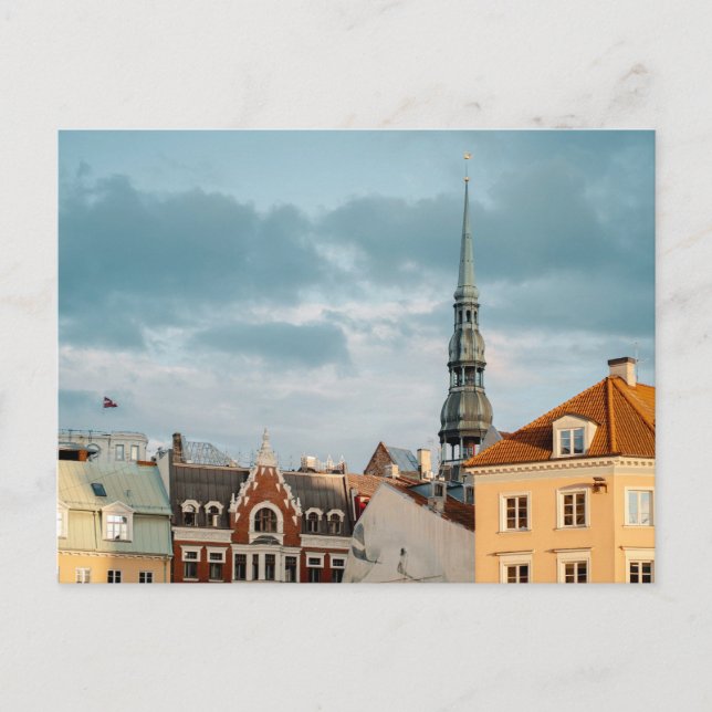Postal Edificios históricos en la antigua Riga, Letonia (Anverso)