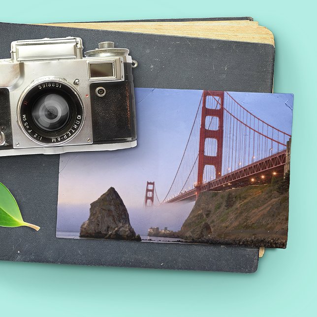 Postal EE. UU., California, San Francisco. Golden Gate 3 (Postcard on book)