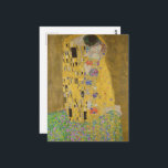 Postal El Abrazo de los Amantes por Gustav Klimt<br><div class="desc">La luz del sol brilla en el abrazo dorado que rodea a los amantes en la obra maestra de Gustav Klimt, El Beso. La escena es una paradoja de intimidad y aislamiento. La pareja está de pie en un precipicio, un campo de flores coloridas a sus pies, pero son ajenos...</div>