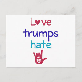 Postal El amor triunfa sobre el odio contra Trump