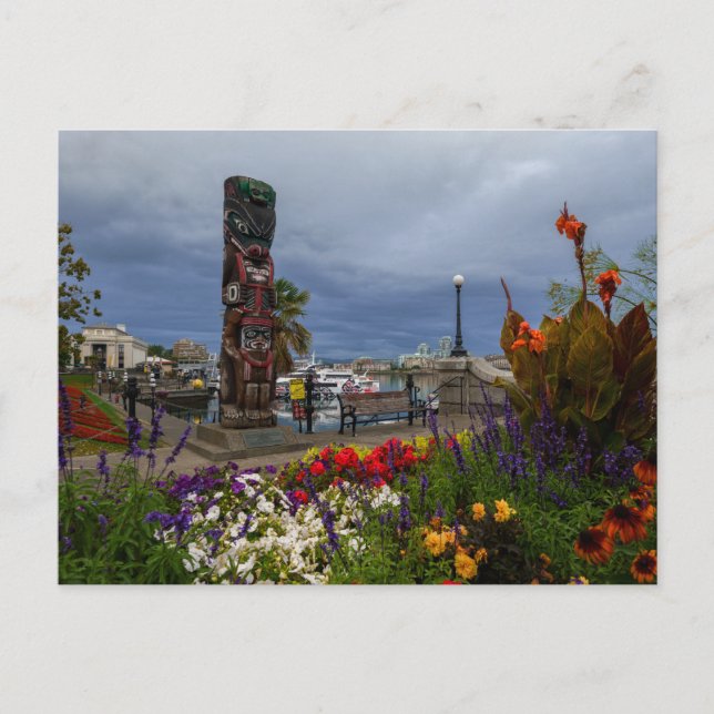 Postal El colorido puerto Victoria (Anverso)