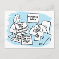 El director de marketing está soportando un compro