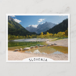 Postal El lago Jasna en los Alpes eslovenos en otoño