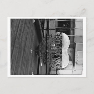 Postal "El lugar donde el corazón está protegido"