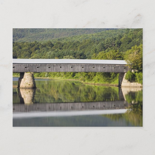 Postal El puente cubierto Windsor-Cornish atraviesa el (Anverso)