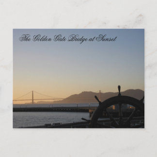 Postal El puente Golden Gate al atardecer