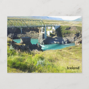 Postal El puente que cruza el río de Skjálfandafljót,