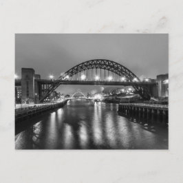 Postal El puente Tyne de noche