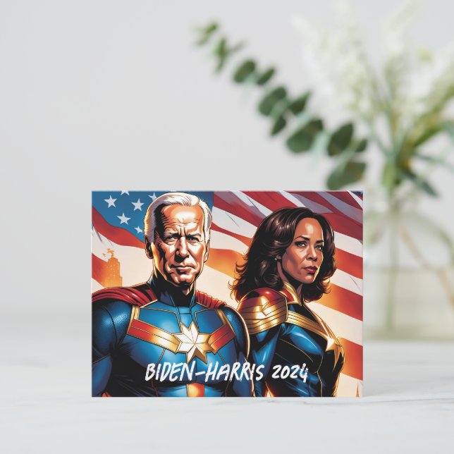 Postal El superhéroe Joe Biden y Kamala Harris (Anverso de pie)