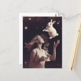 Postal El té surrealista con el conejo blanco