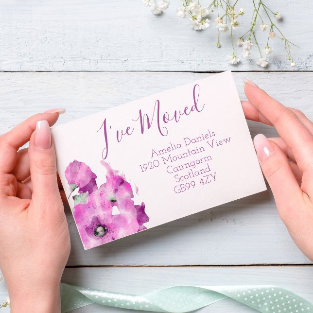 Postal Elegante Adormidera Púrpura Moviéndose (Botanical new home address cards custom made to order. Stylish, elegant and sure to impress.)