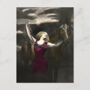 Postal Elegante Belleza de época y el Stallion Negro