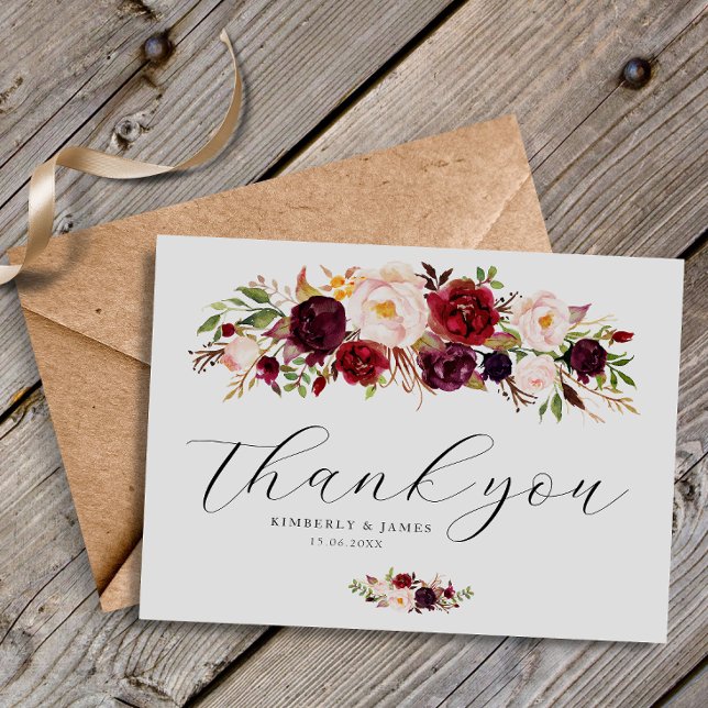 Postal Elegante boda de flores borgoñas y rubias (Subido por el creador)