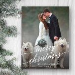 Postal Elegante caligrafía Feliz Boda de Navidad<br><div class="desc">Elegante guión de caligrafía Feliz Boda navideño foto postal de vacaciones</div>