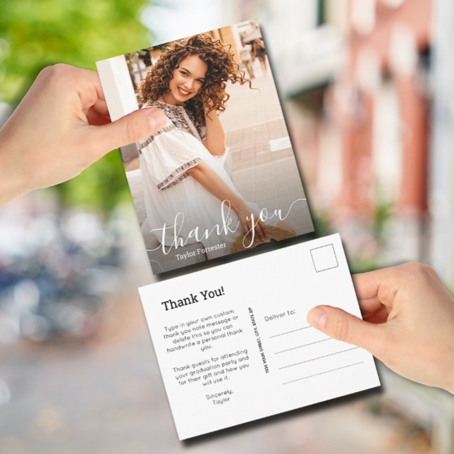 Postal Elegante escritura blanca agradecer foto graduació (Subido por el creador)