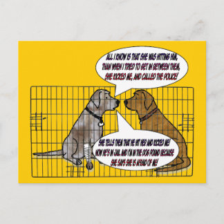 Postal Ella golpeó el perro con el pie