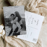 Postal Ellesmere Modern Minimalista Photo Save the Date<br><div class="desc">La boda de Ellesmere para guardar la tarjeta de fecha presenta un diseño minimalista moderno con un tipo de letra manuscrita en un fondo blanco para un aspecto limpio y sencillo. Los encabezados de script son una imagen que no se puede editar. El resto del texto es totalmente editable. Para...</div>
