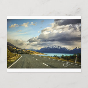Postal En el camino al Mt Cook cerca del lago Pukaki