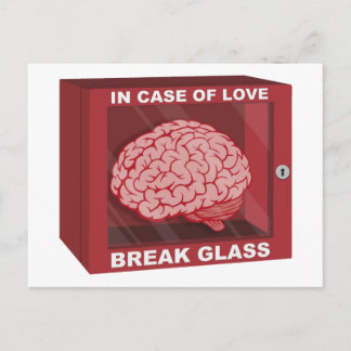 Postal En Funda del amor, rompa el vidrio y use el cerebr