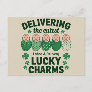 Postal Encanto de enfermera de parto y delivery trébol de