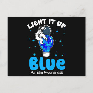 Postal Enciende la luz azul Funny Puzzle Piece Autism Awa