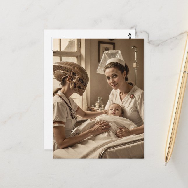 Postal Enfermera Alien (Anverso/Reverso In Situ)