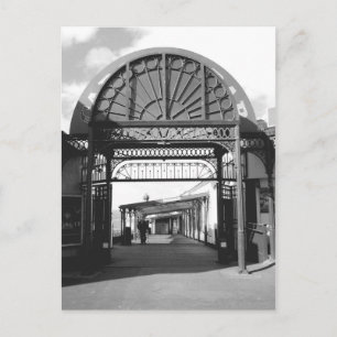 Postal Entrada al muelle norte B/W