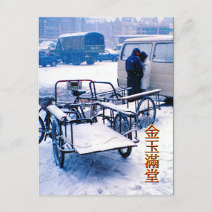 Postal Entregas de bicicletas en la nieve