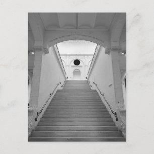 Postal Escalera del Museo Stedelijk Amsterdam