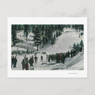 Postal Escena deportiva de invierno en la montaña Charles