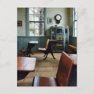 Postal Escuela De Una Habitación Con Reloj
