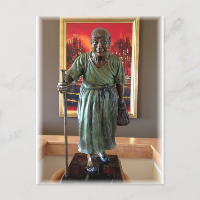 Postal Escultura de la anciana dama (Anverso)